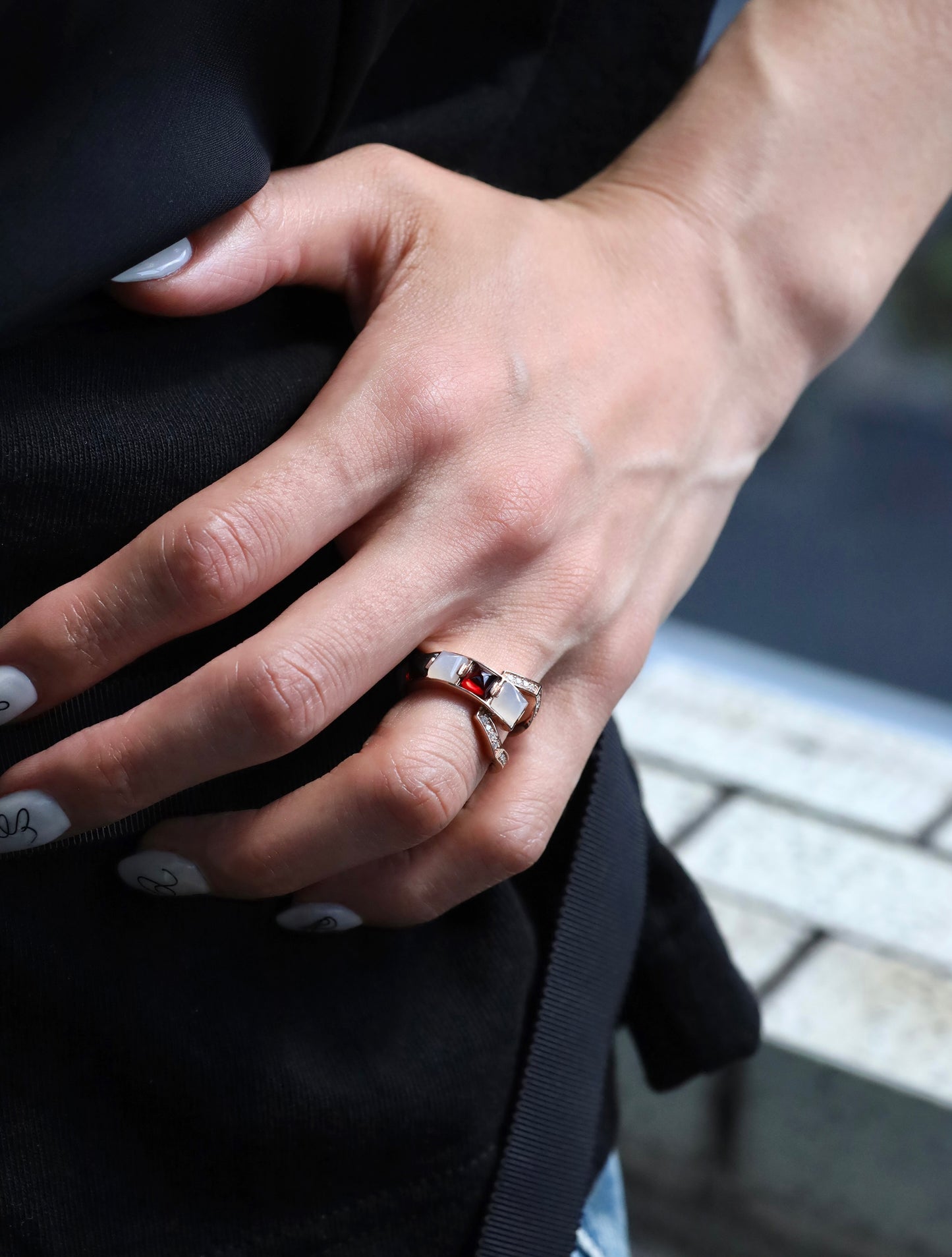 Arc Ring_PG × Gray Moon Stone × Garnet