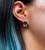 Incomplete Earring_WG × London Blue Topaz × White Dia 0.10ct